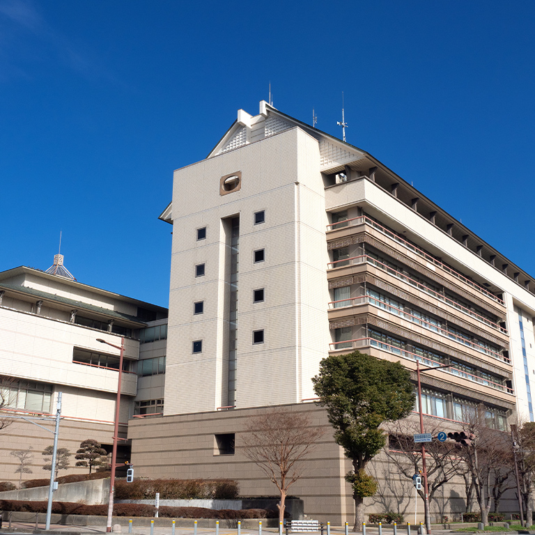 病院・施設のホームページから応募する